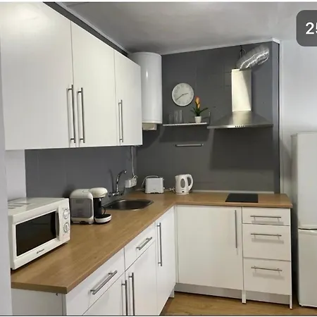 Fantastico Piso Con Piscina En Corazon De Fenals Apartment Lloret de Mar