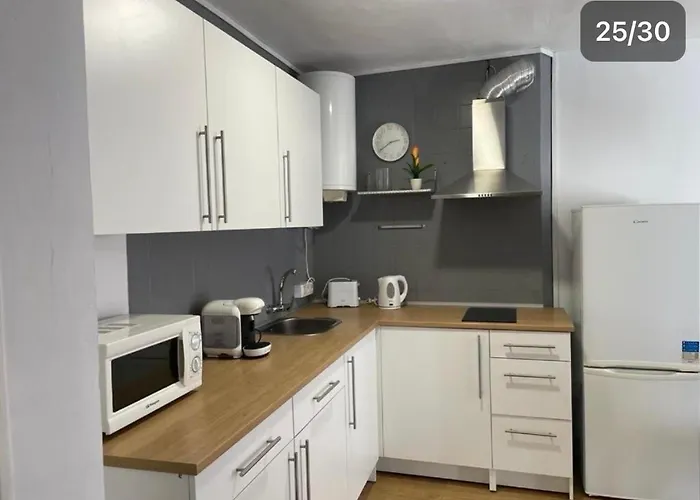 Fantastico Piso Con Piscina En Corazon De Fenals Apartman Lloret de Mar