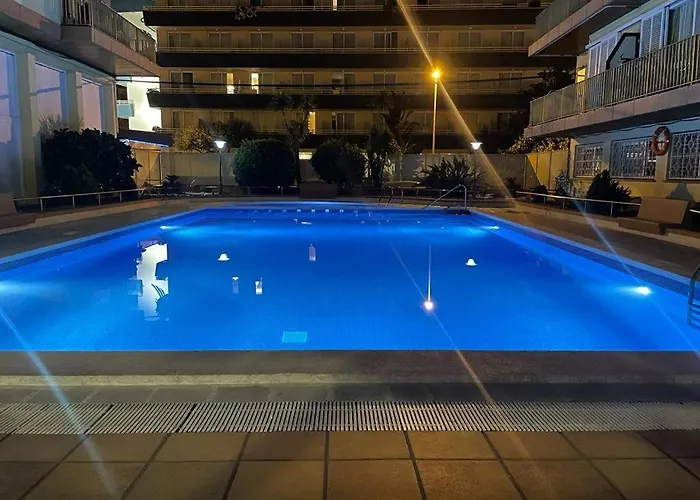 Fantastico Piso Con Terraza En Corazón De Fenals * Lloret de Mar