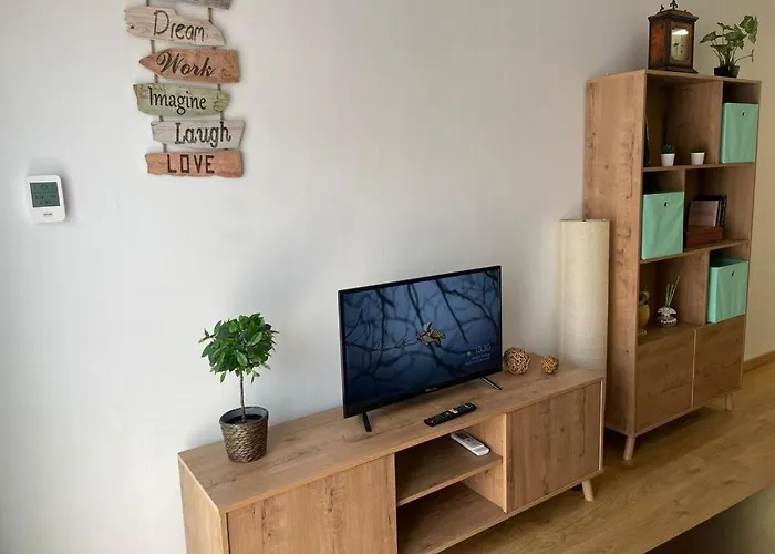 Fantastico Piso Con Terraza En Corazón De Fenals Lloret de Mar