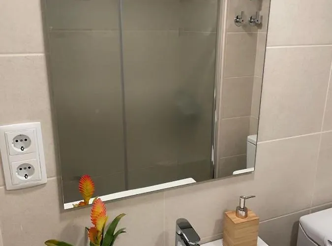 Fantastico Piso Con Terraza En Corazón De Fenals * Lloret de Mar