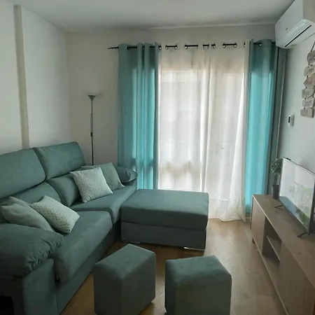 Fantastico Piso Con Piscina En Corazon De Fenals